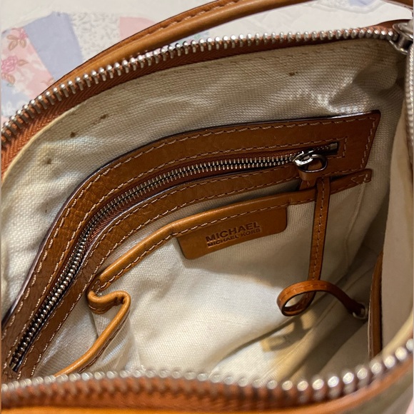 Michael kors purse leather and green canvas - Picture 2 of 3